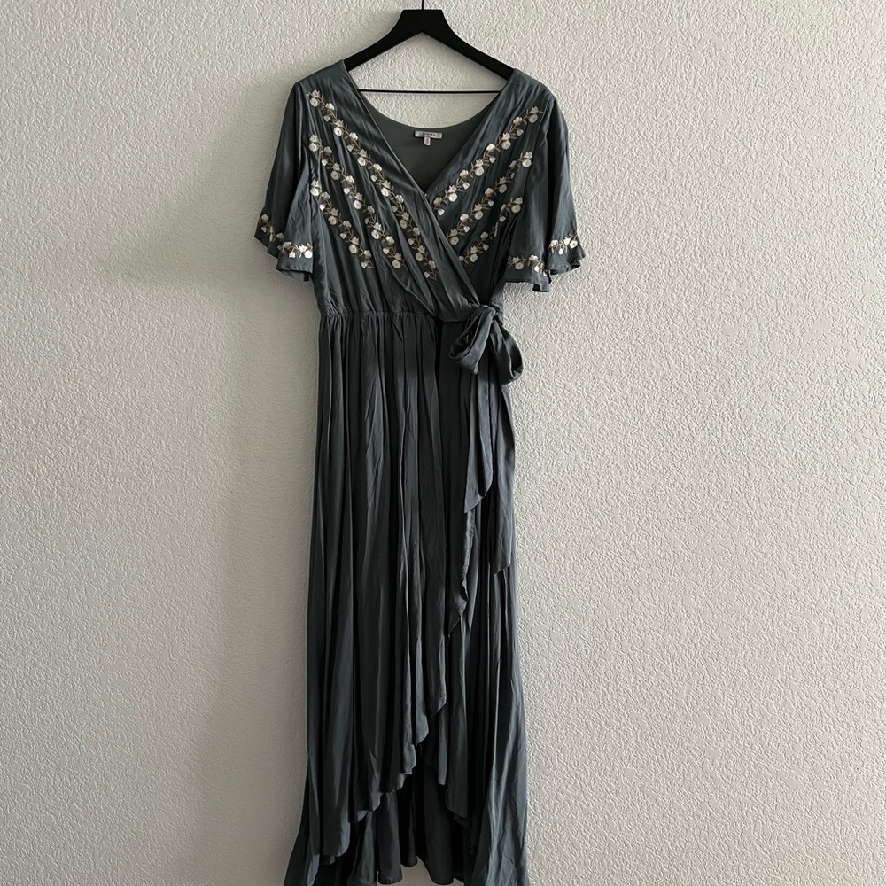 JODIFL Midi Dress in Elegant Teal